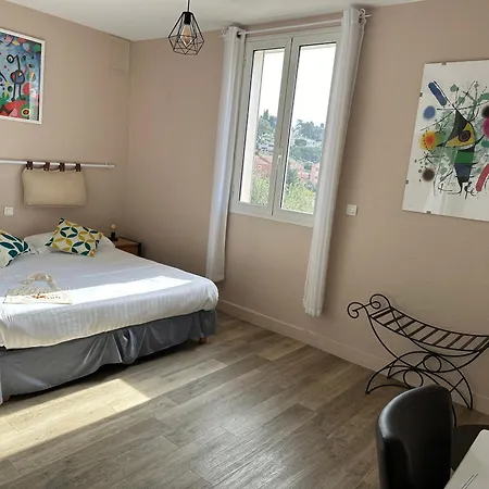 La Fiancée Du Pirate 3*