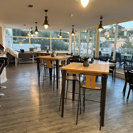 La Fiancée Du Pirate Hotel