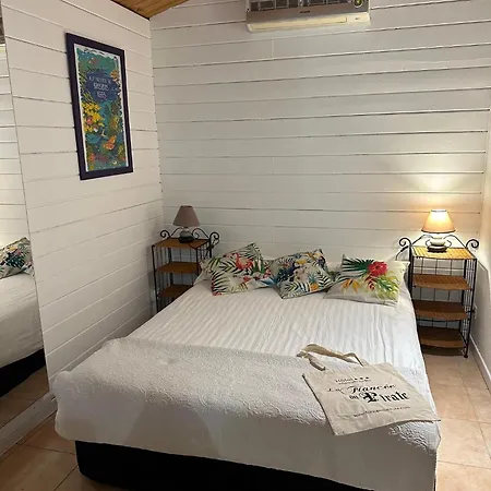 La Fiancée Du Pirate Hotel 3*