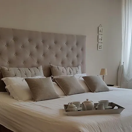 Hotel La Fiancee Du Pirate 3*