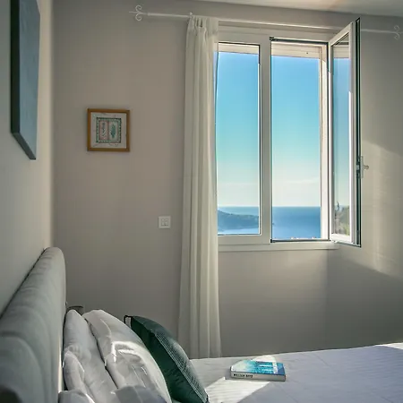 La Fiancée Du Pirate Villefranche-sur-Mer